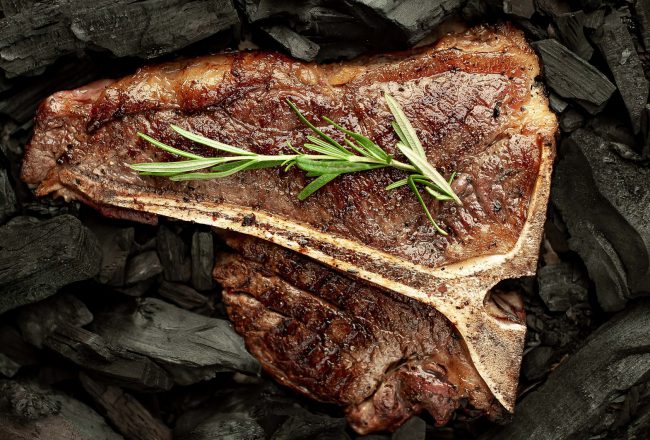 reducir consumo de carne – chuleta cocinada reducir consumo de carne - chuleta cocinada